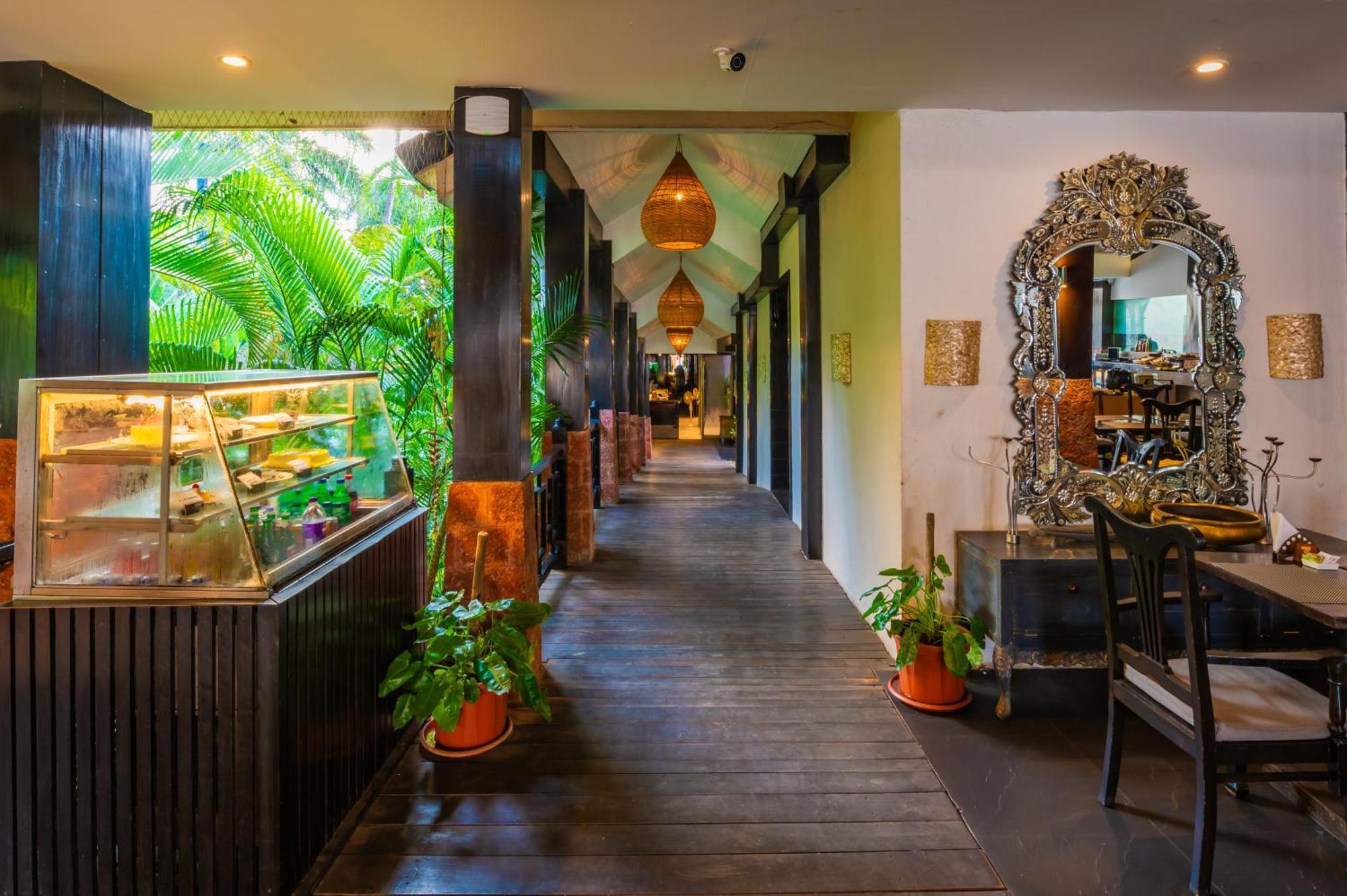 O Hotel Goa, Candolim Beach Eksteriør billede