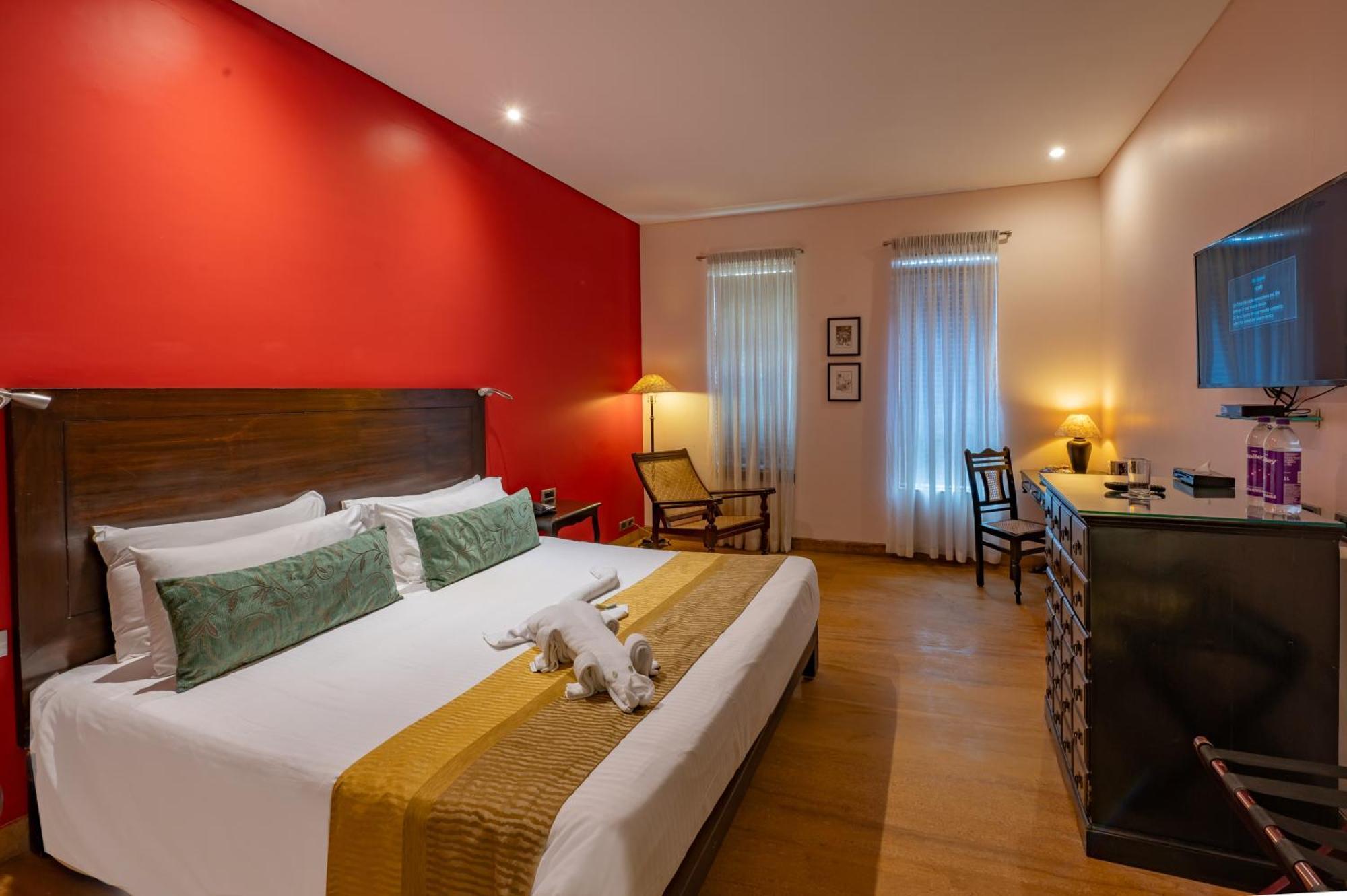 O Hotel Goa, Candolim Beach Eksteriør billede